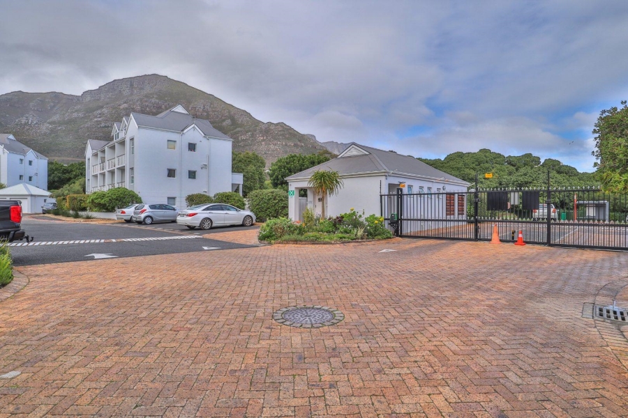 2 Bedroom Property for Sale in Beach Estate Western Cape